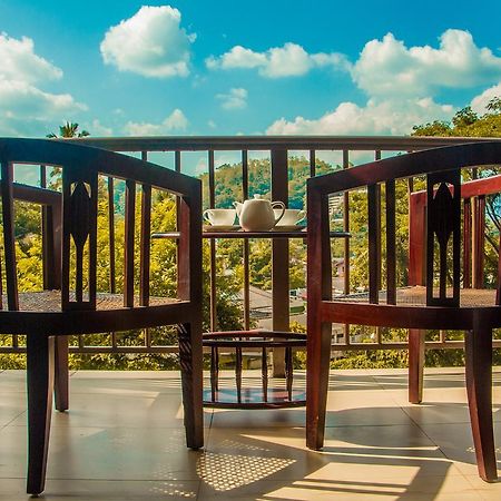 Aronka Homestay Κάντι Εξωτερικό φωτογραφία