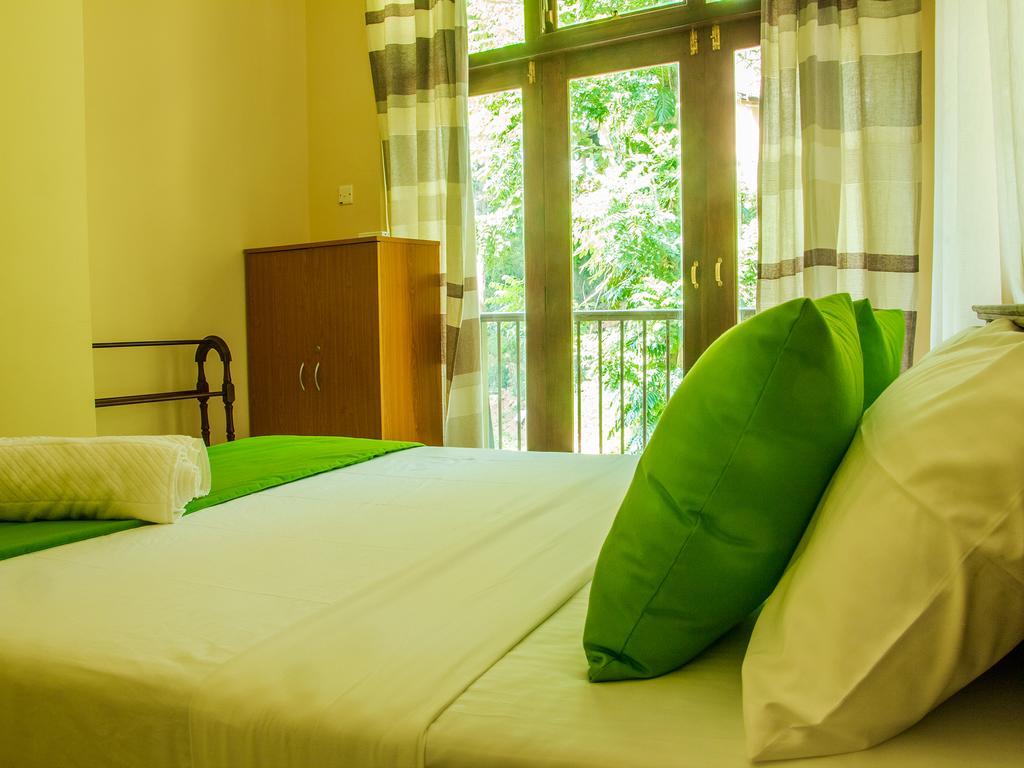Aronka Homestay Κάντι Εξωτερικό φωτογραφία
