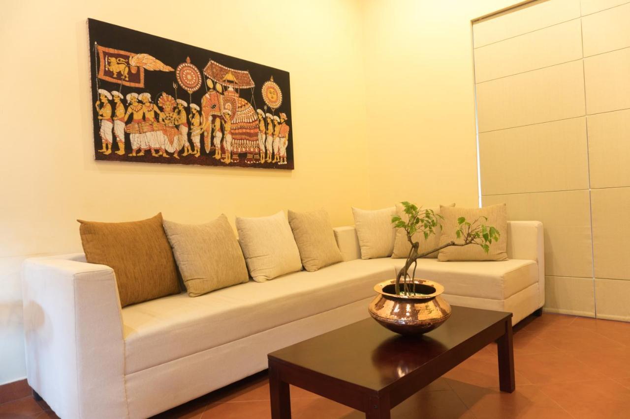 Aronka Homestay Κάντι Εξωτερικό φωτογραφία