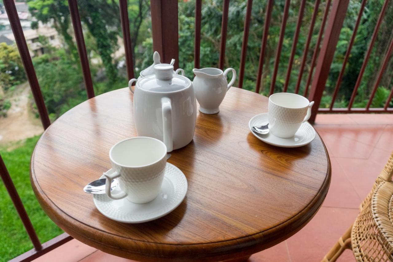 Aronka Homestay Κάντι Δωμάτιο φωτογραφία