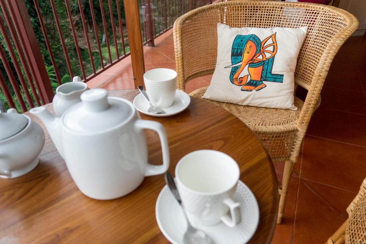 Aronka Homestay Κάντι Δωμάτιο φωτογραφία